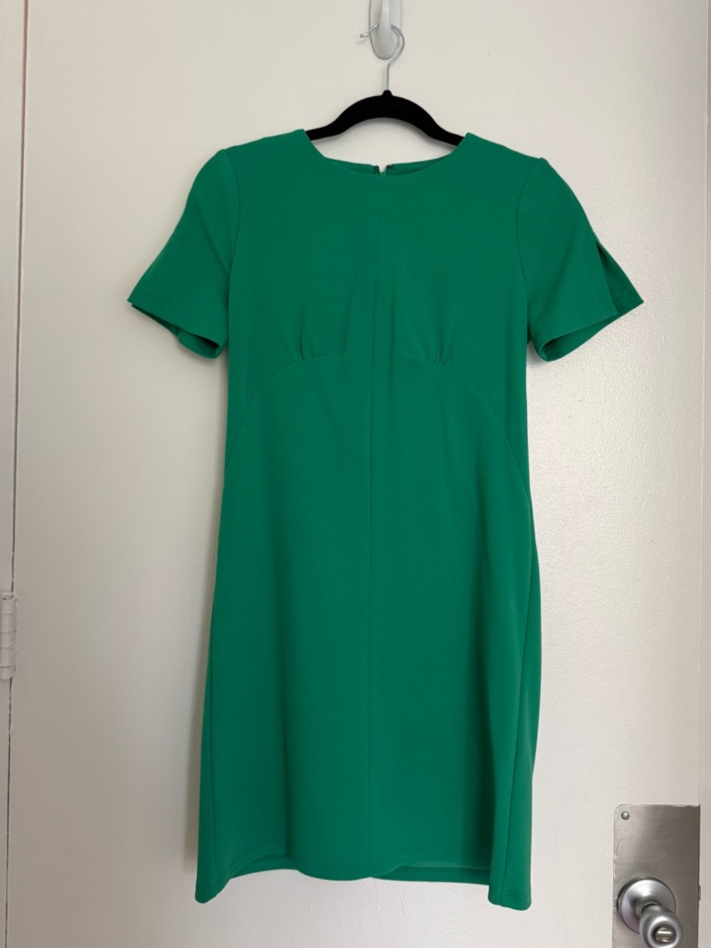 Donna Morgan Emerald Green Short-Sleeve Mini Dress